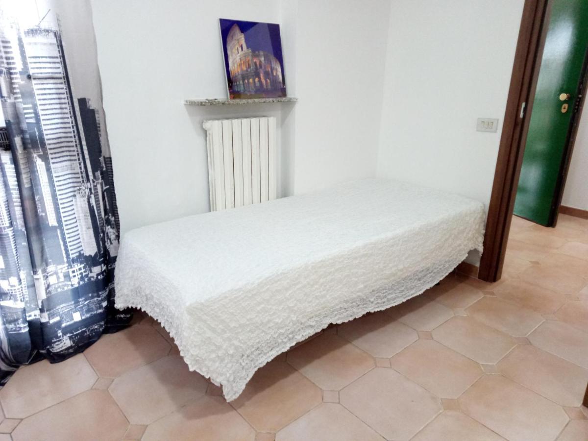 B&B Mike Novi Ligure Exterior foto